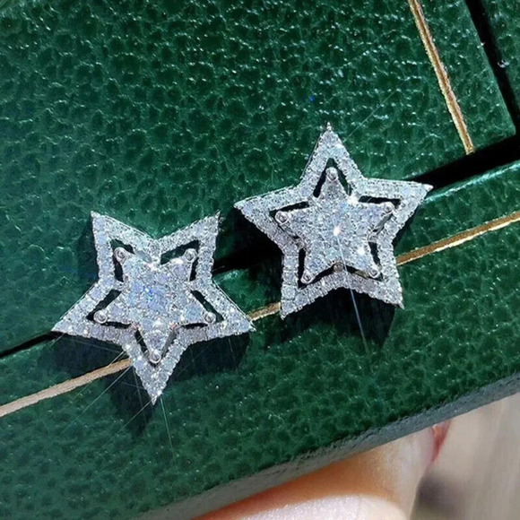 NEW 18k White Gold Diamond Star Stud Earrings - Picture 1 of 5